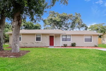 2230 Gabarone Blvd auburndale, FL 33823